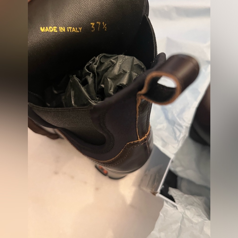 Brand new Prada boots - Picture 15 of 15